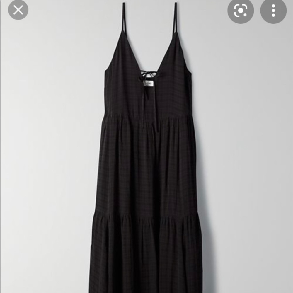 Wilfred Dewdrop Dress in Black